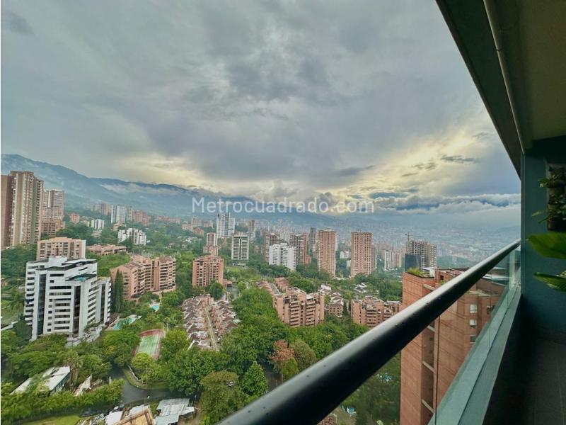 Modern 1BR Apartment in El Poblado - 5