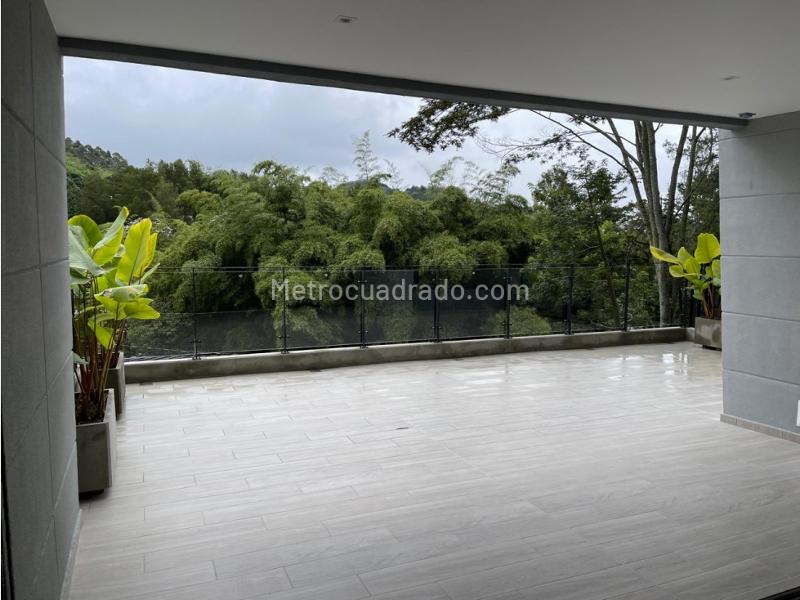 2BR Apartment in Sajonia (137.78 m²)