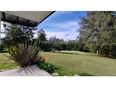 Casa de 3 alcobas en venta en Rionegro Sector San Antonio, Rionegro, 240 m² · foto 2 de 20