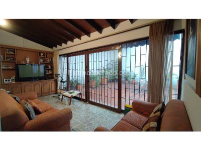 Casa de 4 alcobas en venta en Laureles, Medellín, 300 m² · foto 14 de 14
