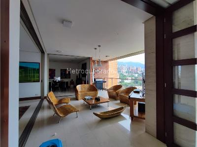 Apartamento de 4 alcobas en venta en El Poblado, Medellín, 432 m² · foto 4 de 18