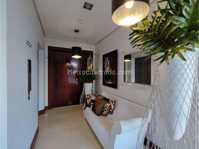 Apartamento de 4 alcobas en venta en El Poblado, Medellín, 432 m² · foto 10 de 18