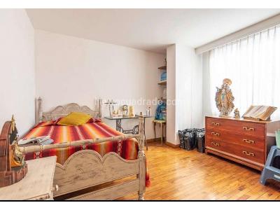 Apartamento de 3 alcobas en venta en El Poblado, Medellín, 112 m² · foto 7 de 9