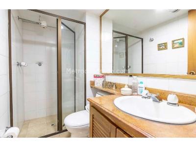 Apartamento de 3 alcobas en venta en El Poblado, Medellín, 112 m² · foto 9 de 9