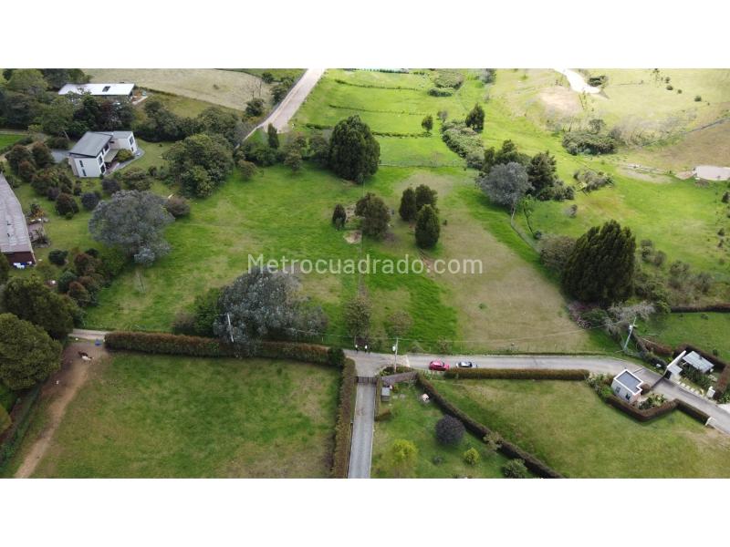 Lote en Venta, Alto De Las Palmas, Medellín - Más