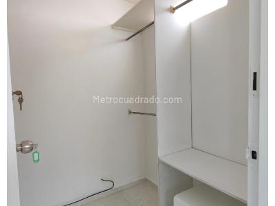 Apartamento de 3 alcobas en venta en El Poblado Milla De Oro, Medellín, 140 m² · foto 12 de 15
