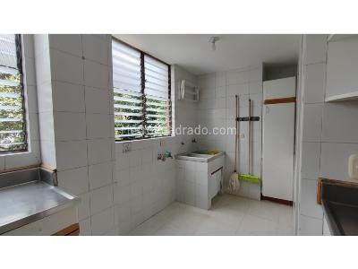 Apartamento de 3 alcobas en venta en El Poblado Milla De Oro, Medellín, 140 m² · foto 15 de 15