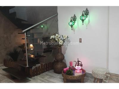 Casa de 3 alcobas en venta en Envigado Benedictinos, Medellín, 187 m² · foto 8 de 20