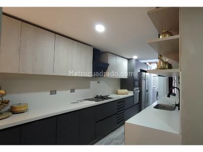 Casa de 3 alcobas en venta en Envigado Benedictinos, Medellín, 187 m² · foto 10 de 20
