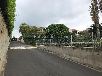 Casa de 4 alcobas en venta en Altos De Ciudad Jardin, Cali, 375 m² · foto 11 de 20