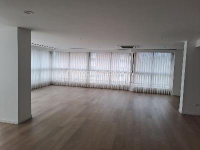Apartamento en venta en Ciudad Jardin, Cali · foto 2 de 16