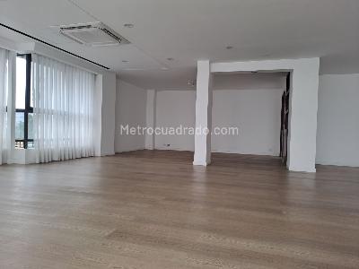 Apartamento en venta en Ciudad Jardin, Cali · foto 3 de 16