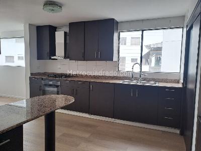 Apartamento en venta en Ciudad Jardin, Cali · foto 4 de 16
