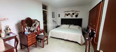 Casa de 5 alcobas en venta en La Flora, Cali, 320 m² · foto 15 de 16