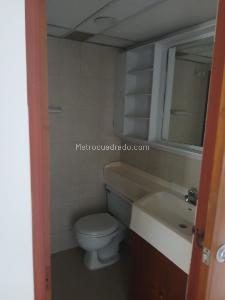 Apartamento de 4 alcobas en venta en Multicentro, Cali, 89 m² · foto 9 de 9