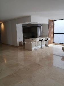 Apartamento de 3 alcobas en venta en Santa Anita, Cali, 256 m² · foto 2 de 13