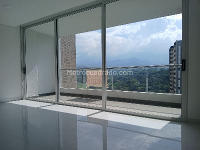 Apartamento de 3 alcobas en venta en Altos De Ciudad Jardin, Cali, 127 m² · foto 2 de 9
