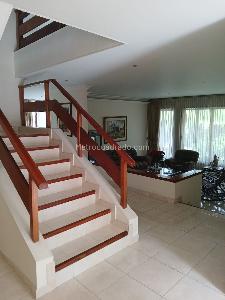 Casa de 5 alcobas en venta en Alameda, Cali, 500 m² · foto 5 de 6