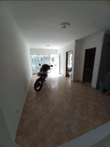 Casa de 3 alcobas en venta en Ciudad Cordoba, Cali, 270 m² · foto 8 de 11