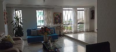 Apartamento en venta en Versalles, Cali · foto 2 de 20