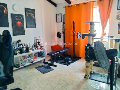 Apartamento de 3 alcobas en venta en Urbanizacion La Merced, Cali, 91 m² · foto 3 de 19