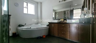Casa de 4 alcobas en venta en Tejares, Cali, 475 m² · foto 19 de 20