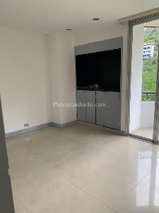 Apartamento de 2 alcobas en venta en Altos De Cristales, Cali, 125 m² · foto 11 de 18