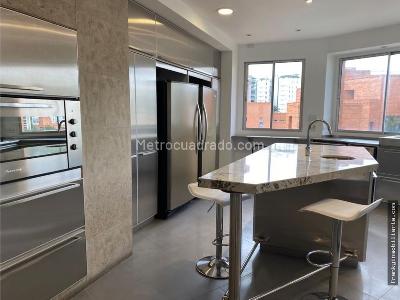 Apartamento en venta en Bellavista, Cali · foto 4 de 18
