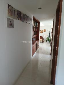 Apartamento de 4 alcobas en venta en Multicentro, Cali, 127 m² · foto 18 de 20