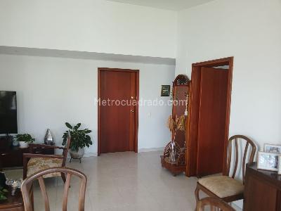 Apartamento de 4 alcobas en venta en Multicentro, Cali, 127 m² · foto 9 de 20