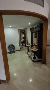 Apartamento de 4 alcobas en venta en Aguacatal, Cali, 300 m² · foto 3 de 15