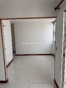 Apartamento en venta en Alamos, Cali · foto 8 de 20