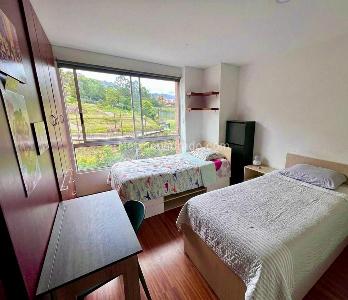 Apartamento de 4 alcobas en venta en Cristales, Cali, 125 m² · foto 6 de 8
