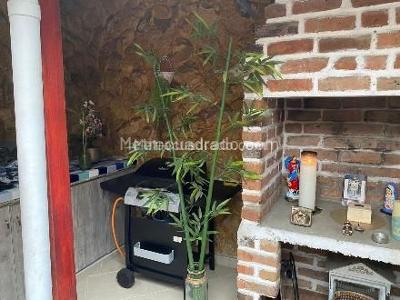 Casa de 4 alcobas en venta en La Flora, Cali, 280 m² · foto 19 de 20