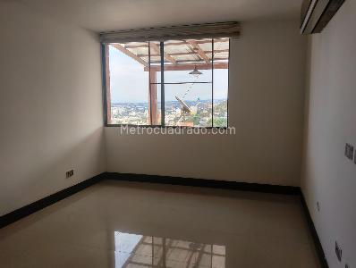 Apartamento de 3 alcobas en venta en Bellavista, Cali, 145 m² · foto 13 de 19