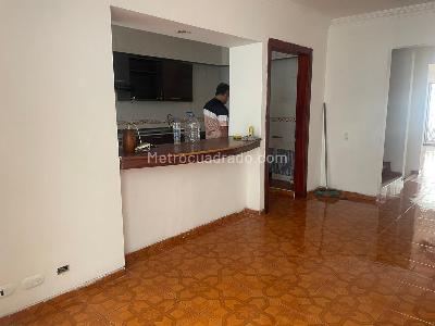 Casa de 4 alcobas en venta en Ciudad 2000, Cali, 112 m² · foto 3 de 12