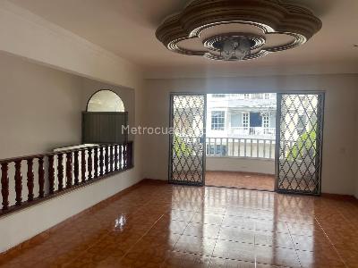 Casa de 4 alcobas en venta en Ciudad 2000, Cali, 112 m² · foto 2 de 12