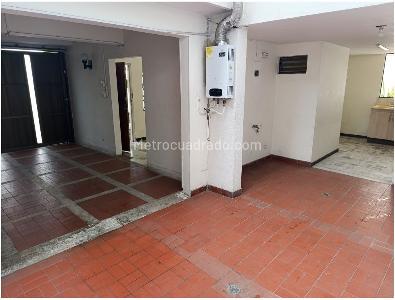 Casa de 3 alcobas en venta en Prados De La Flora, Cali, 172 m² · foto 11 de 20