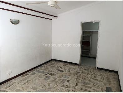 Casa de 3 alcobas en venta en Prados De La Flora, Cali, 172 m² · foto 3 de 20