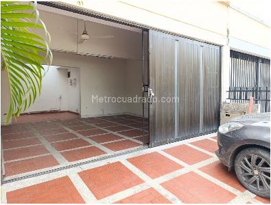 Casa de 3 alcobas en venta en Prados De La Flora, Cali, 172 m² · foto 8 de 20
