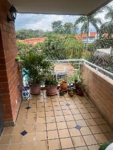 Apartamento de 3 alcobas en venta en Ciudad Jardin, Cali, 153 m² · foto 2 de 20