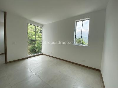 Apartamento de 3 alcobas en venta en Altos De Menga, Cali, 87 m² · foto 11 de 18