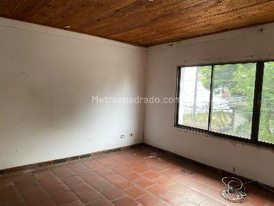 Casa de 4 alcobas en venta en Santa Monica, Cali, 300 m² · foto 13 de 20