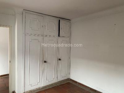 Casa de 4 alcobas en venta en Santa Monica, Cali, 300 m² · foto 4 de 20