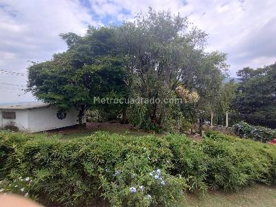 Casa de 5 alcobas en venta en Cristo Rey, Cali, 340 m² · foto 14 de 20