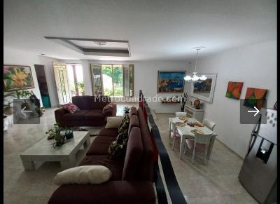 Casa de 5 alcobas en venta en Cristo Rey, Cali, 340 m² · foto 15 de 20