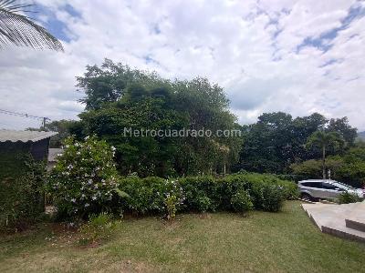 Casa de 5 alcobas en venta en Cristo Rey, Cali, 340 m² · foto 19 de 20