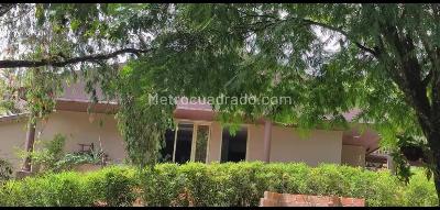 Casa de 5 alcobas en venta en Cristo Rey, Cali, 340 m² · foto 2 de 20
