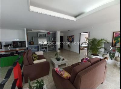 Casa de 5 alcobas en venta en Cristo Rey, Cali, 340 m² · foto 6 de 20