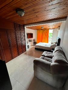 Casa de 3 alcobas en venta en Santa Anita, Cali, 300 m² · foto 5 de 10